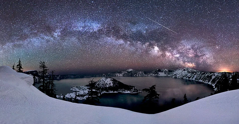 Night Photography by Brad Goldpaint