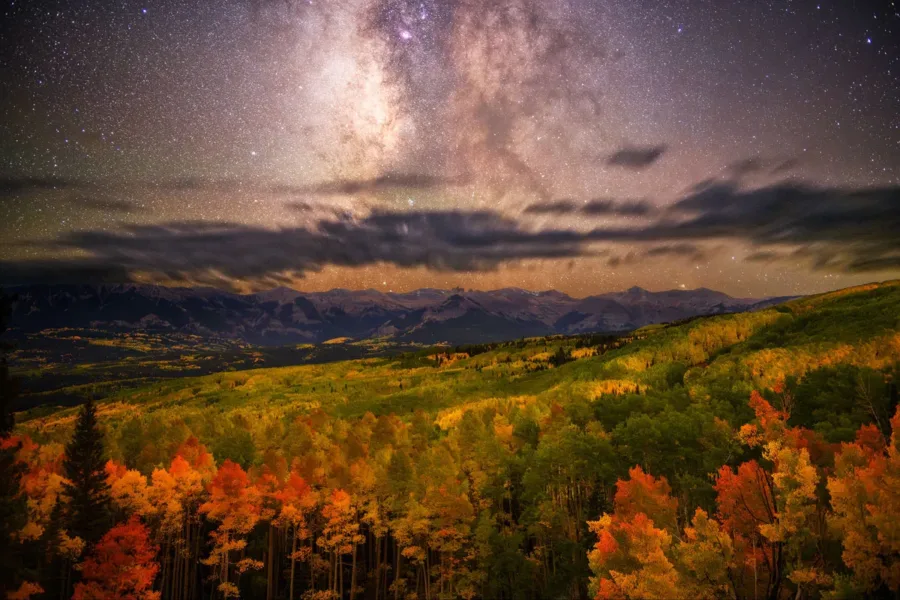 The Milky Way over peak falls colors